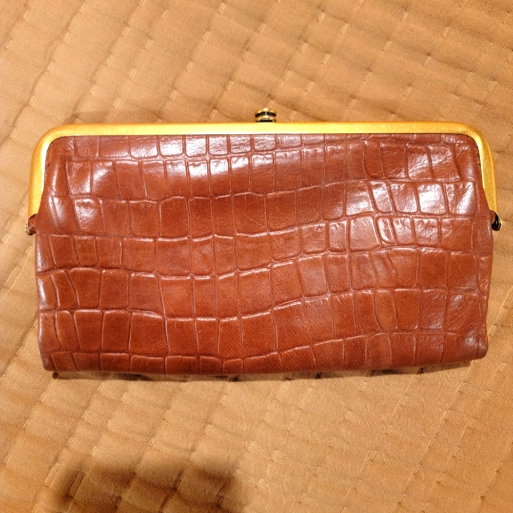 Hobo Lauren Clutch